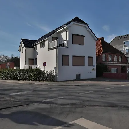 Hannas Strandhaus App B شقة